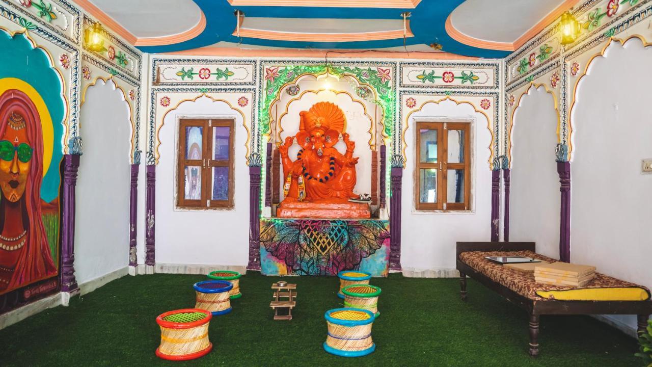 The Old Town Hostel Pushkar Exteriör bild