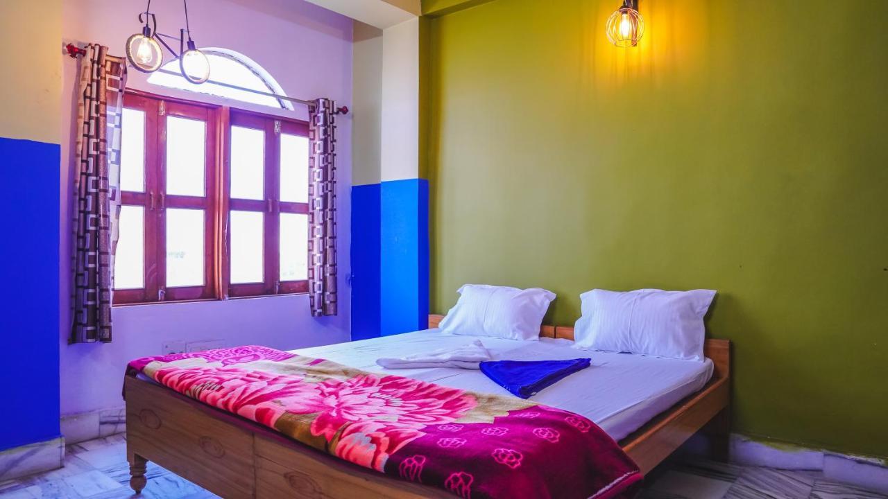 The Old Town Hostel Pushkar Exteriör bild