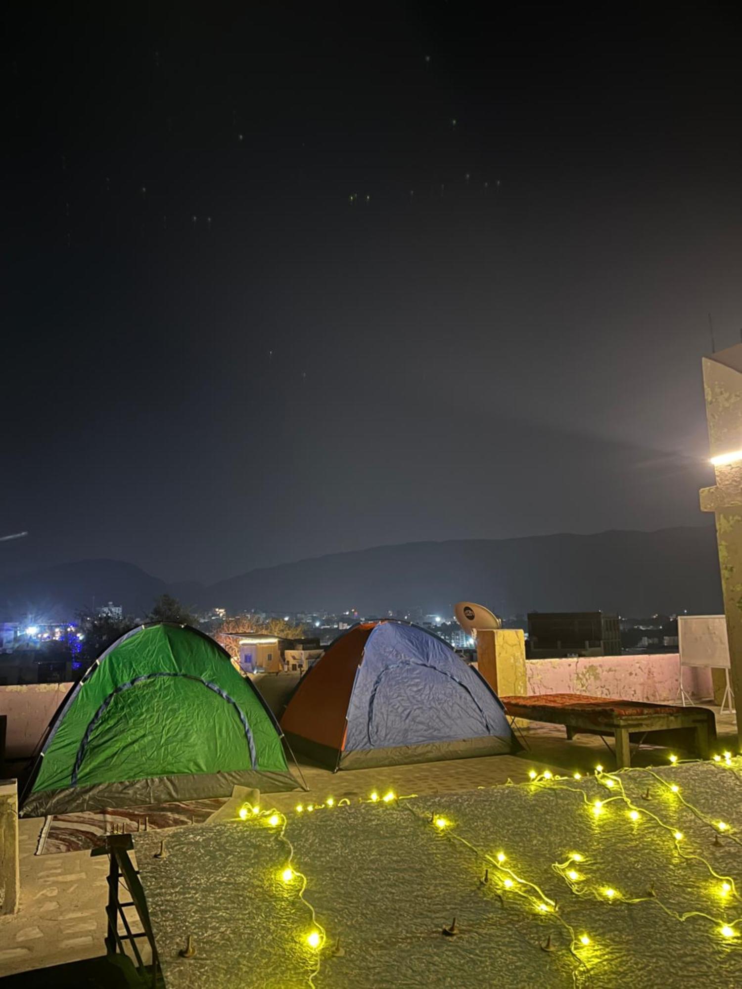 The Old Town Hostel Pushkar Exteriör bild
