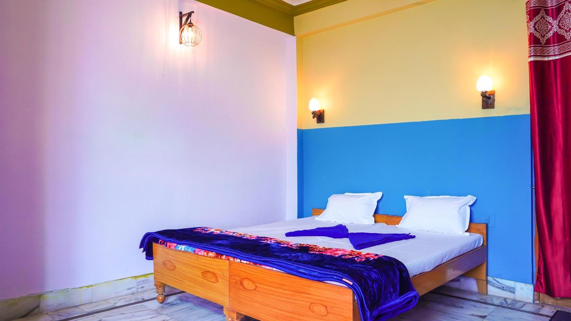 The Old Town Hostel Pushkar Exteriör bild